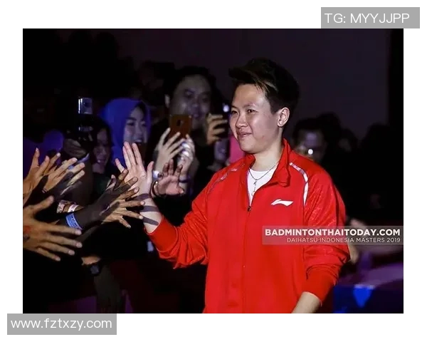 西班牙足球明星阿郎索的辉煌职业生涯与传奇时刻回顾